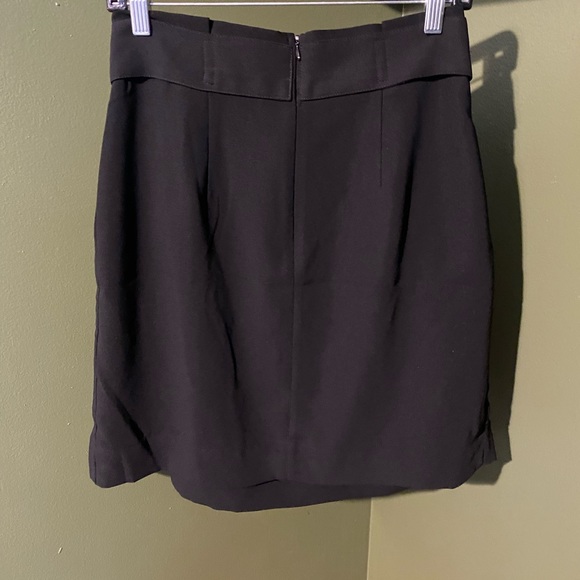 🌟 H&M Black Paperbag Skirt🌟 - Picture 4 of 7